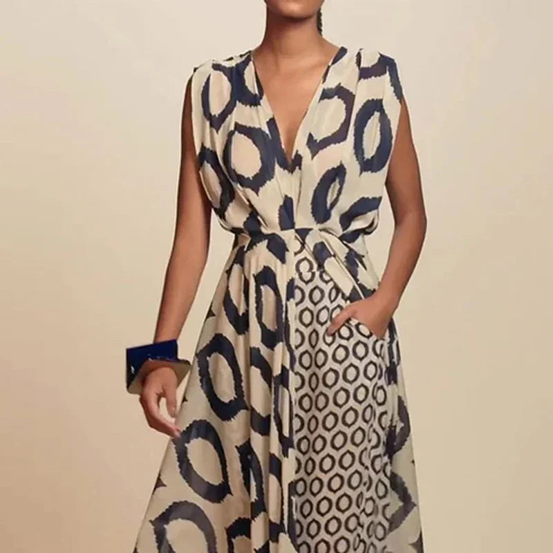 Sara - Vestido Comprido Com Corte Fluido e Bolsos