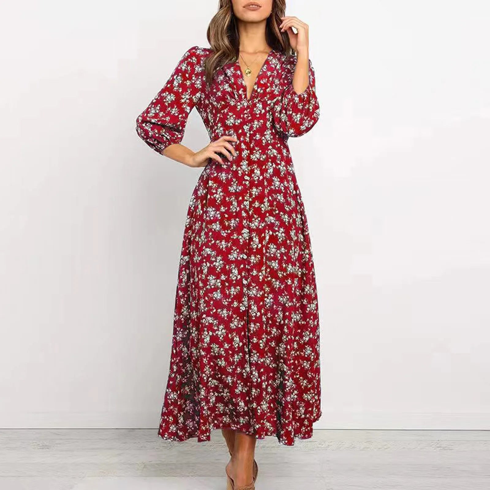 Tânia – Vestido Floral com Decote em V
