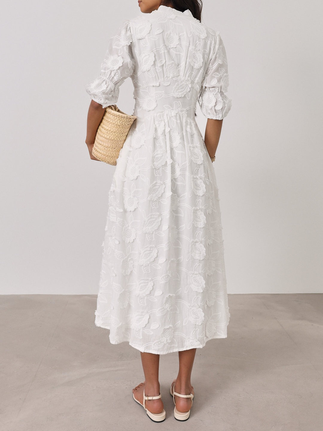 Celeste - Vestido Bordado Floral